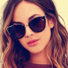 Load image into Gallery viewer, Retro Sexy Ladies Cat Eye Sunglasses
